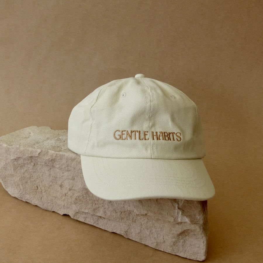 Gentle Habits - Positive Outcomes Hat in Cream/Tobacco