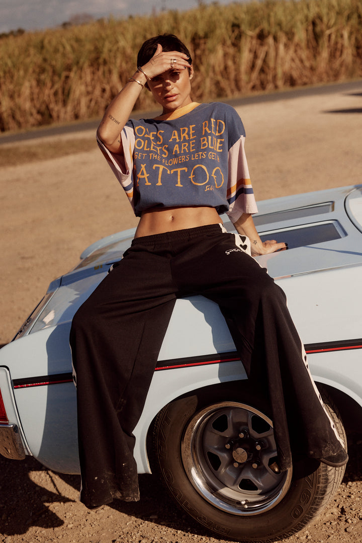 Sabbi - The Tattoo & Roses Tee in Blue