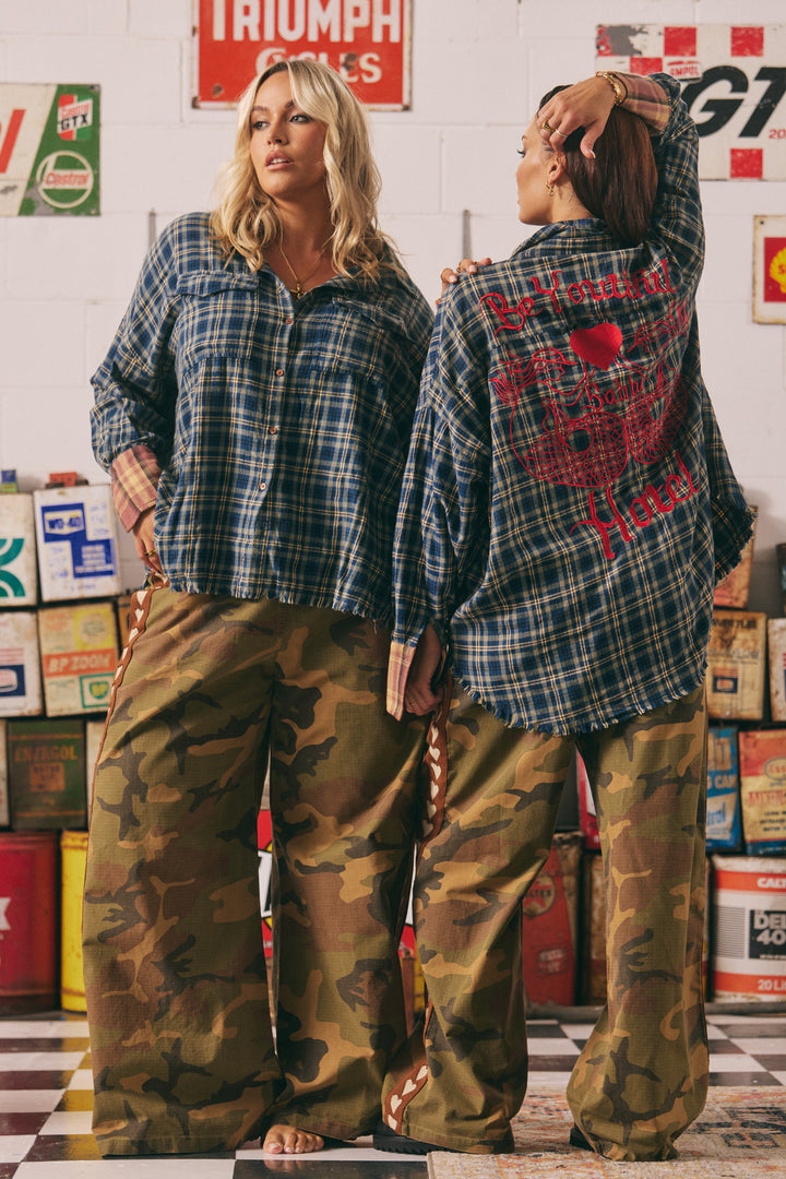 Sabbi - Be YOUtiful Sabbi Hotel Flannel Shirt