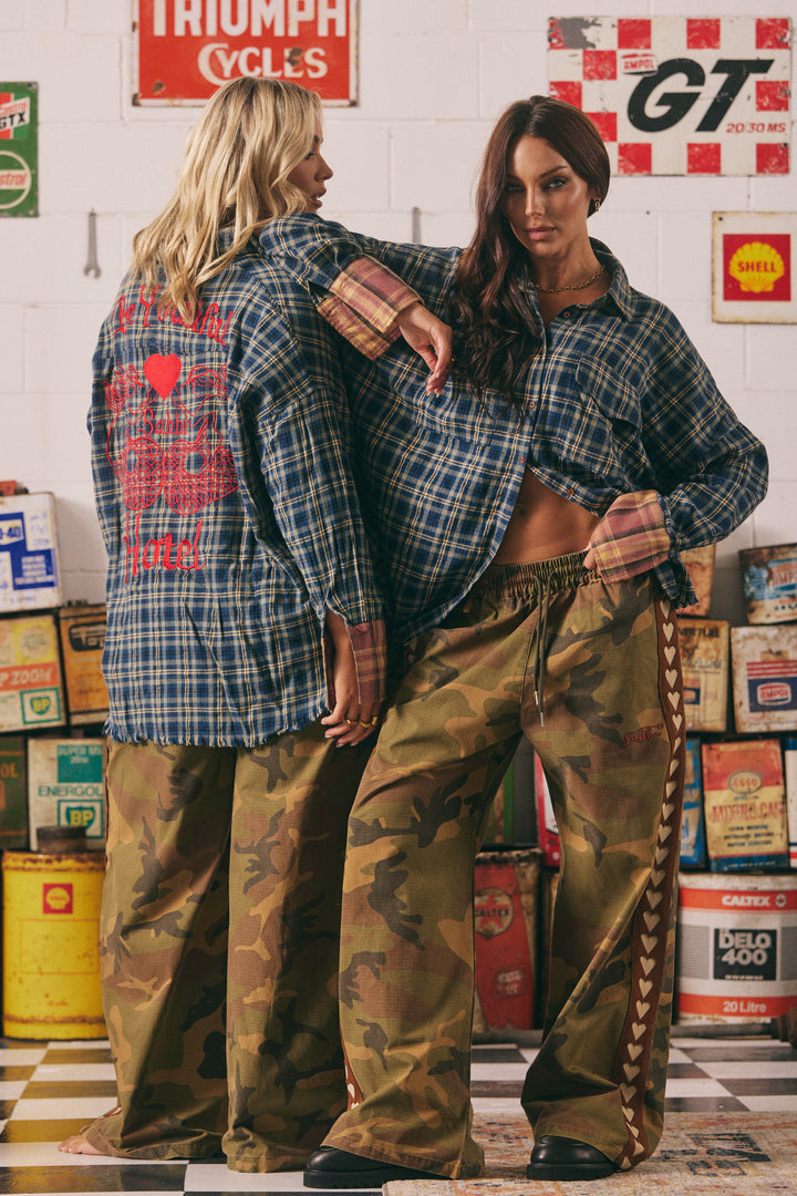 Sabbi - Be YOUtiful Sabbi Hotel Flannel Shirt