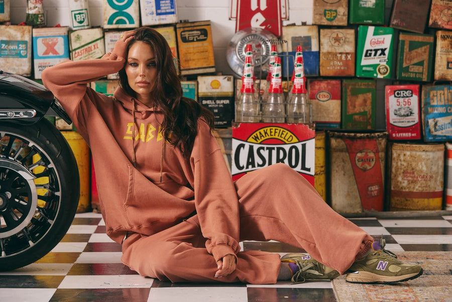 Sabbi - The Be Kind Sweatpants in Terracotta