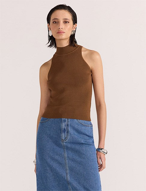 Staple the Label - Uma High Neck Knit Top in Toffee