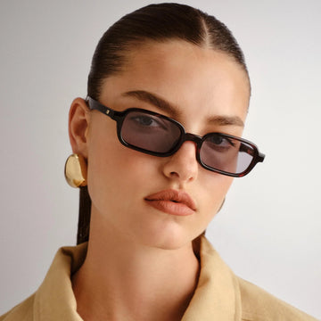 LE SPECS Sunglasses - Pilferer in Cherry Tort