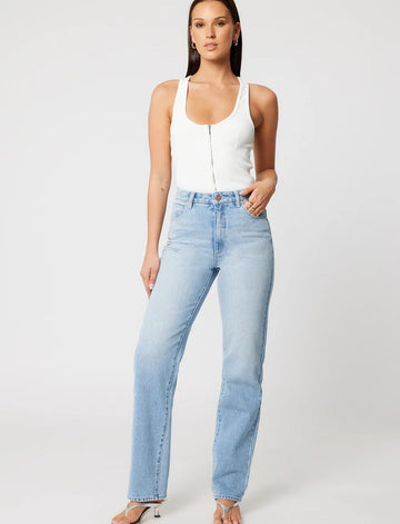 Abrand - 94 High Straight Jeans Gia in Light Vintage Blue