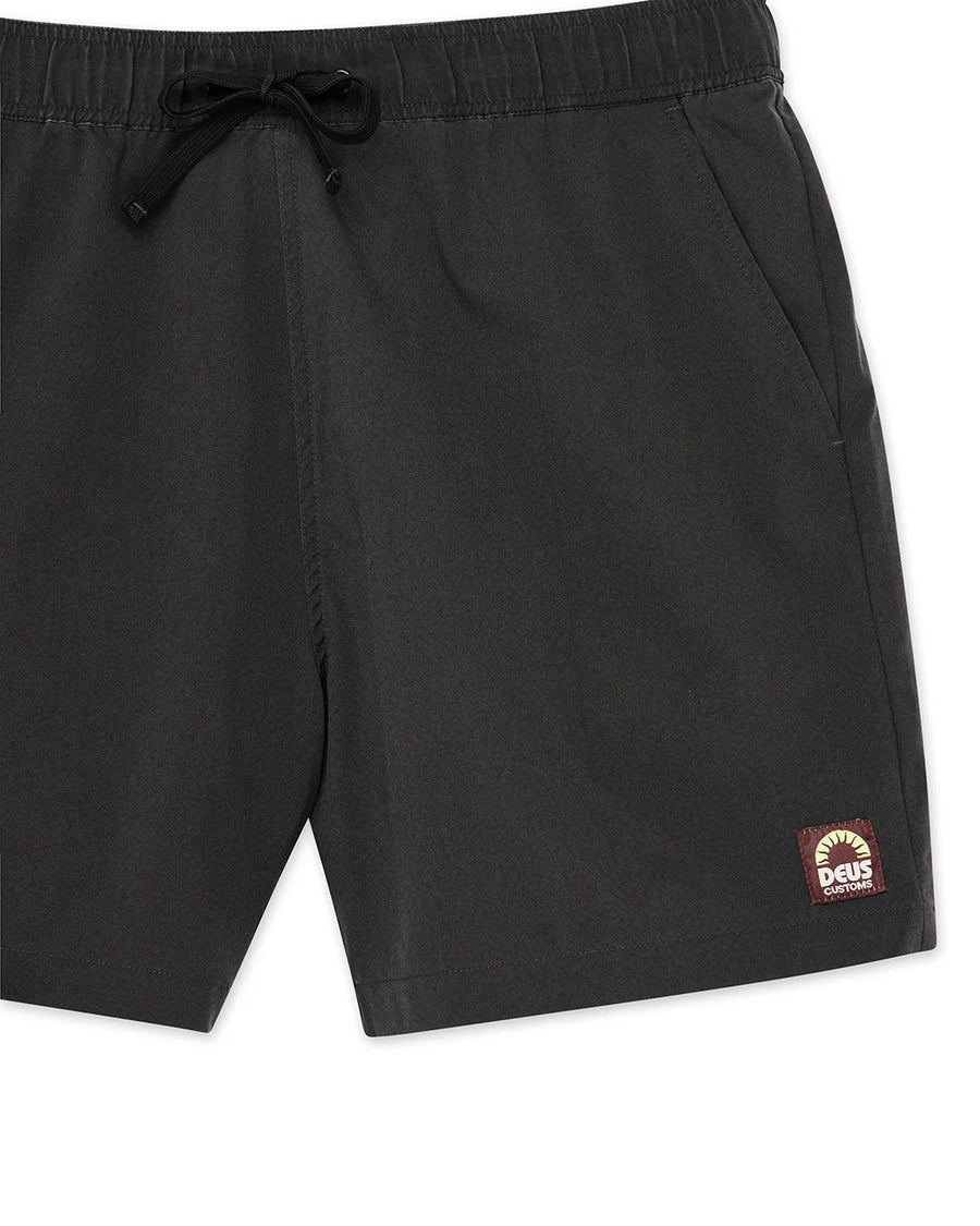DEUS - AERIAL BOARDSHORT IN ANTHRACITE