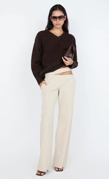 Bec + Bridge - Campbell V Neck Jumper in Choc