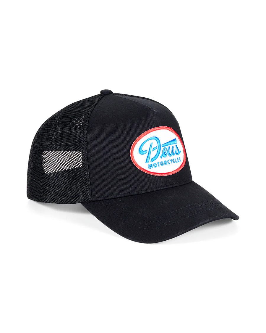 DEUS - Sal Trucker Cap in Black