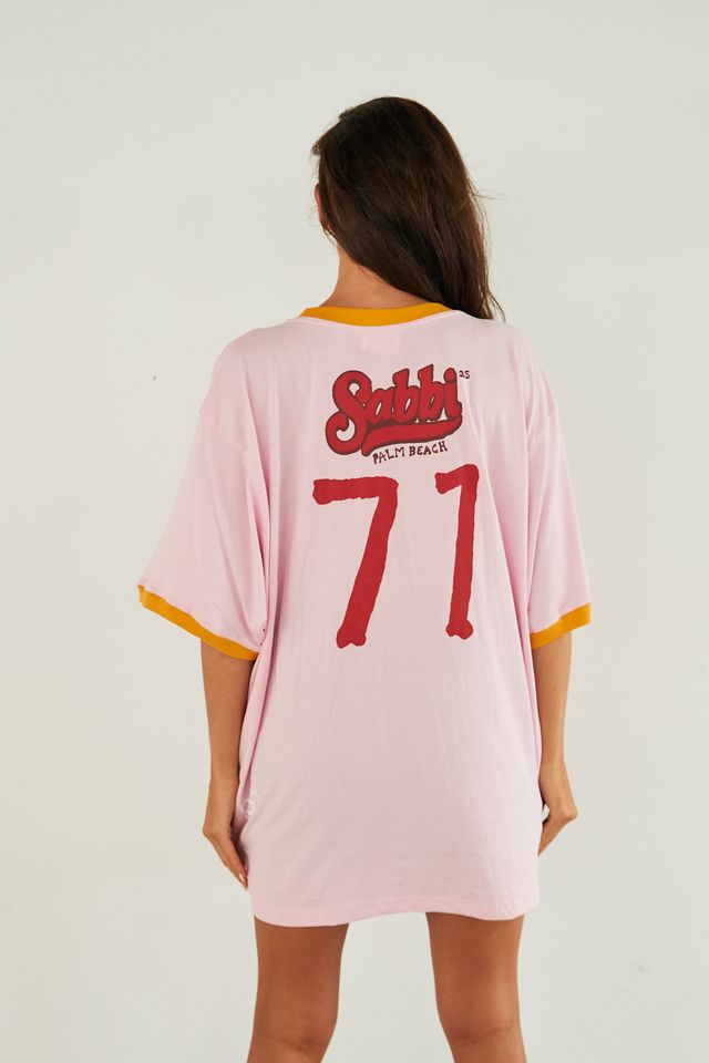 SABBI - The Overthink Tee in Pink