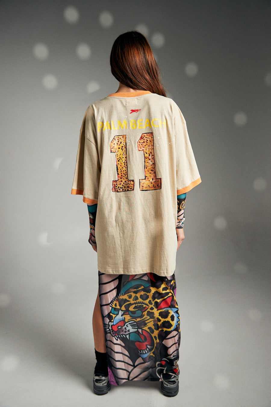 SABBI - Run Club Tee in Sand