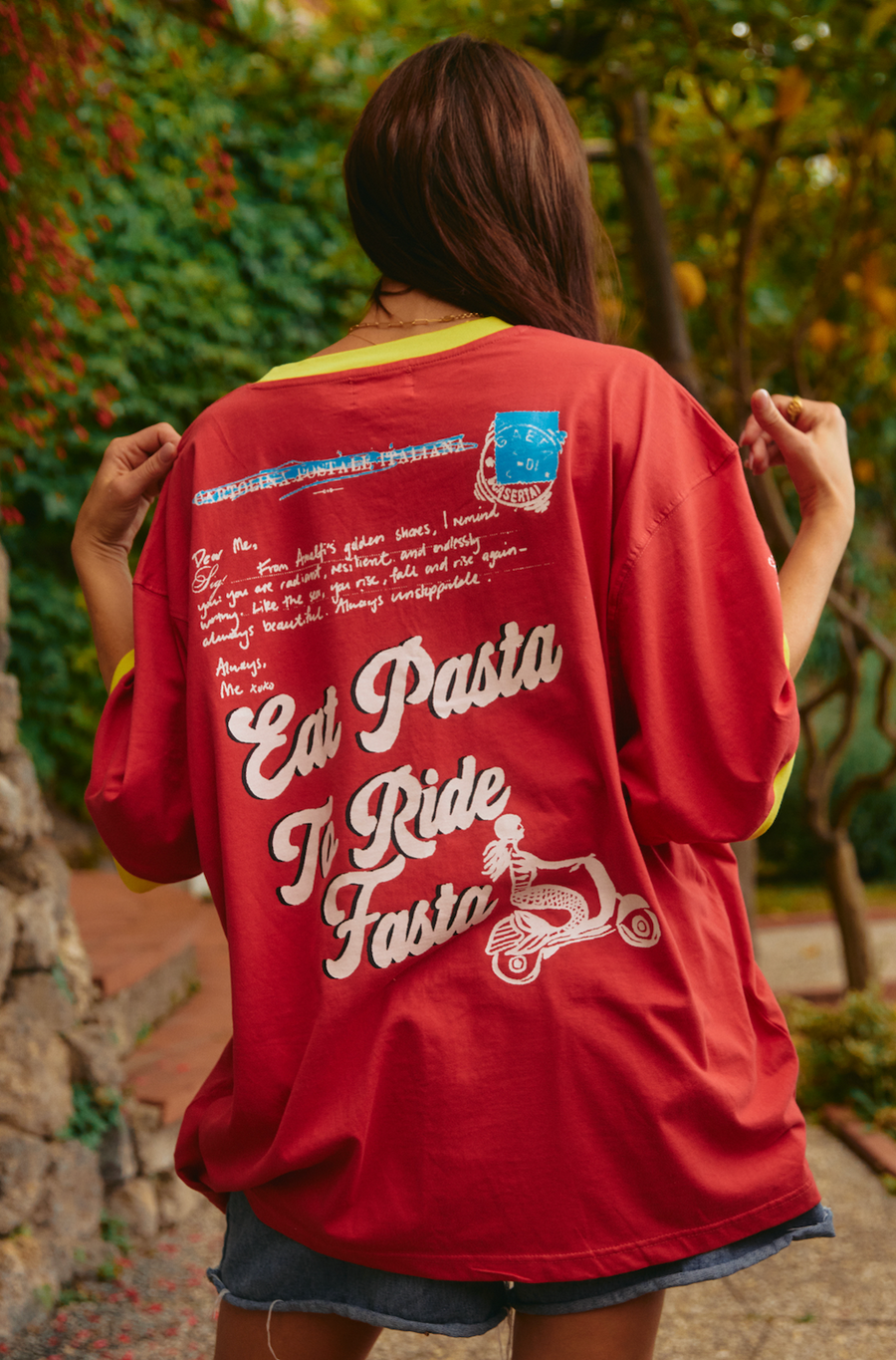 SABBI - The Very Oversided: The Amalfi Love Notes Tee in Red