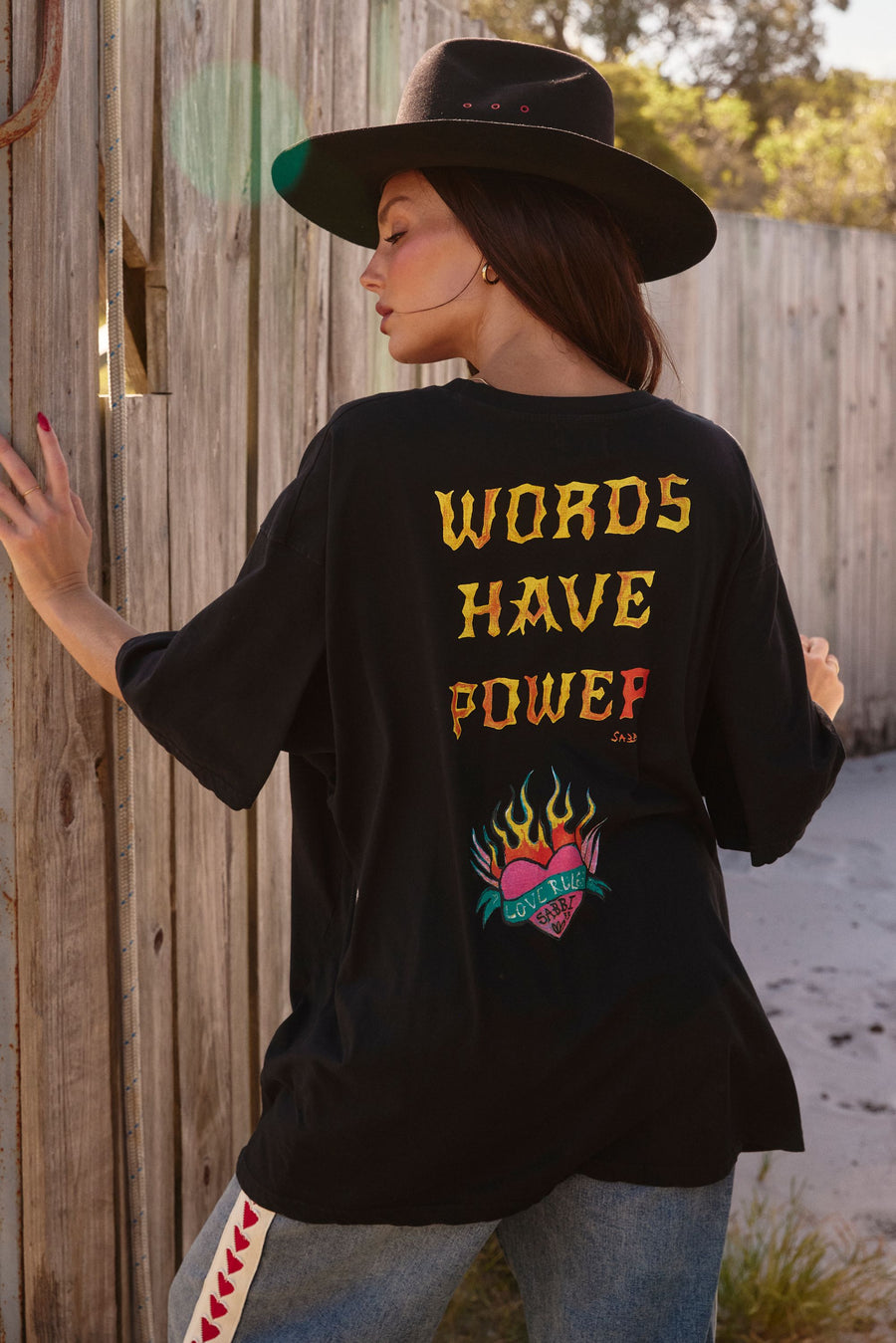 Sabbi - The Very Oversized: Words Have Power Tee in Black