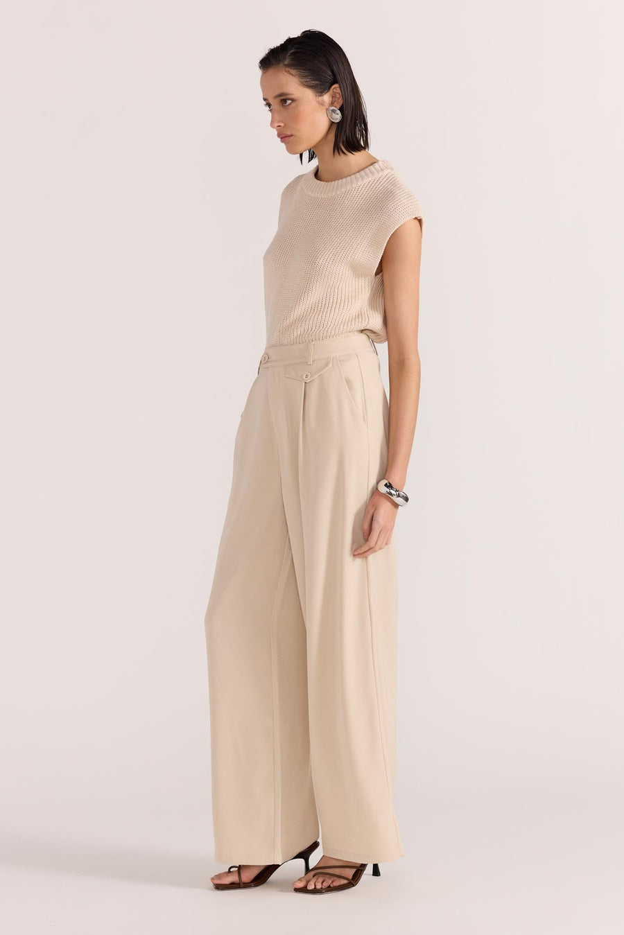 Staple the Label - Hayden Wide Leg Pant in Beige