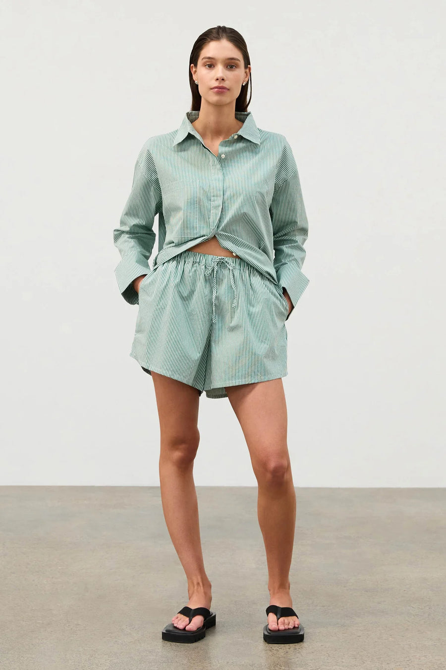 Zulu & Zephyr - Cotton Short in Tallow Pin Stripe
