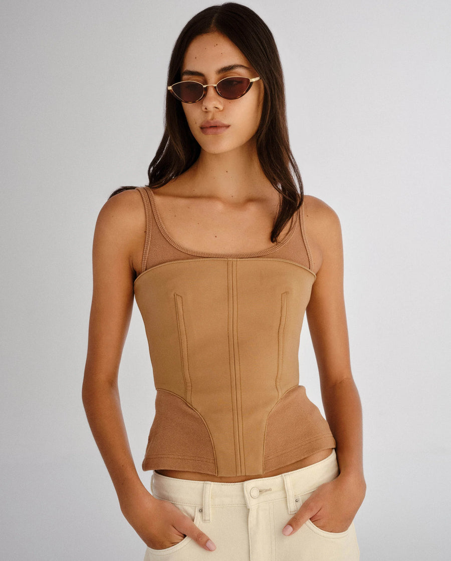 Luv Lou - The Lia in Gold