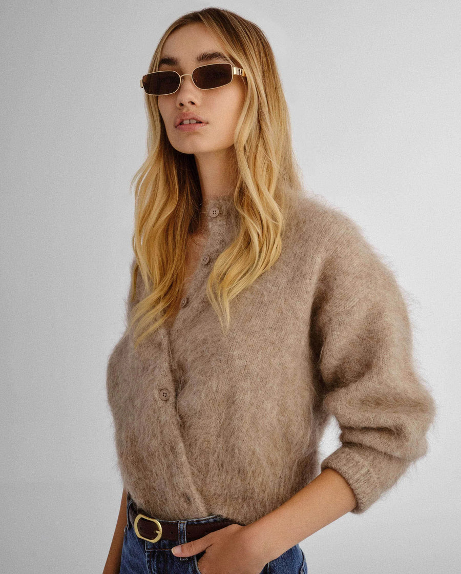Luv Lou - The Ryan in Gold