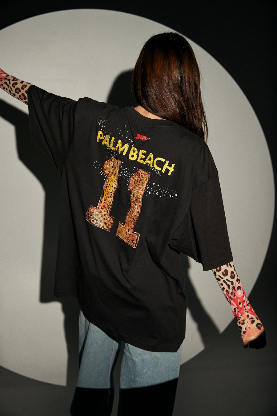 SABBI - Run Club Tee in Black