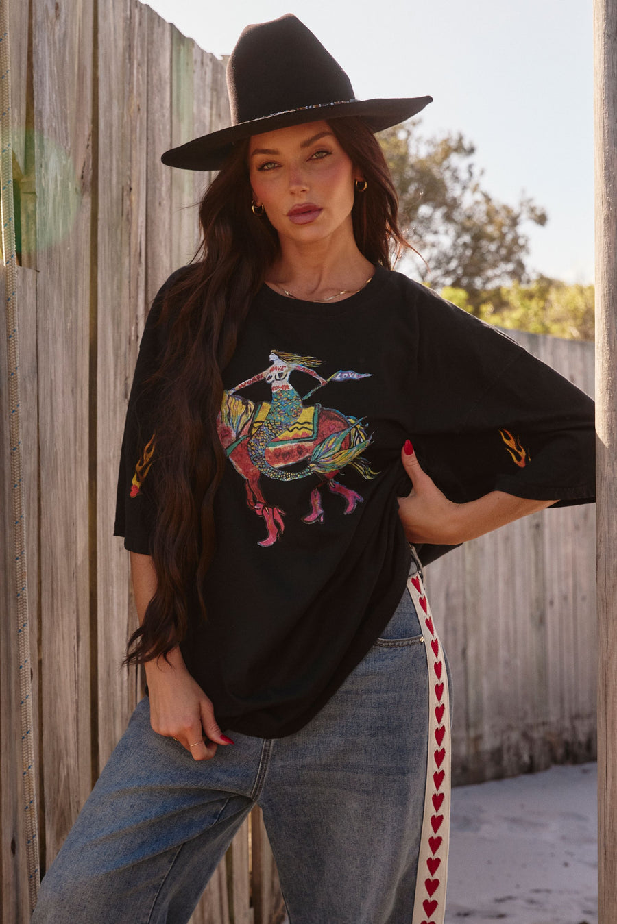 Sabbi - The Very Oversized: Words Have Power Tee in Black