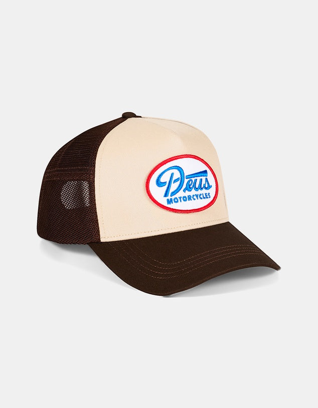 DEUS - Sal Trucker Cap in Potting Soil