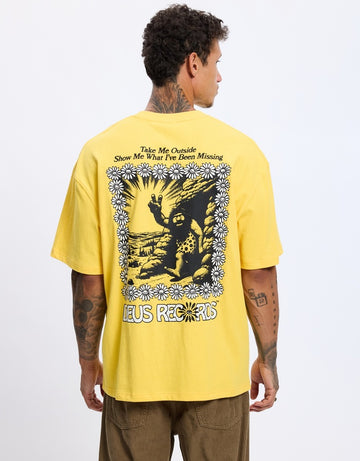 DEUS -  Big World Tee in Banana Cream