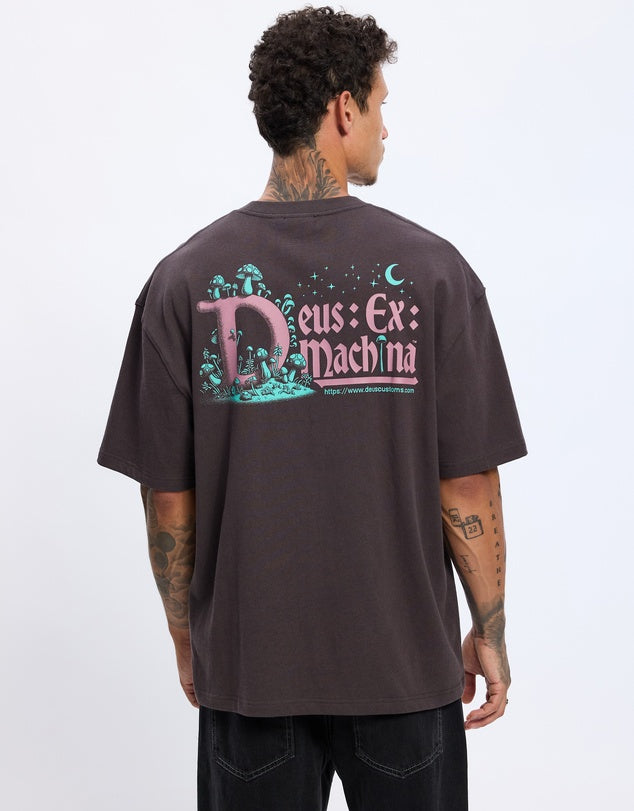 DEUS -  Mycelium Tee in Anthracite