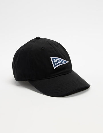 DEUS - Campus Cap in Black