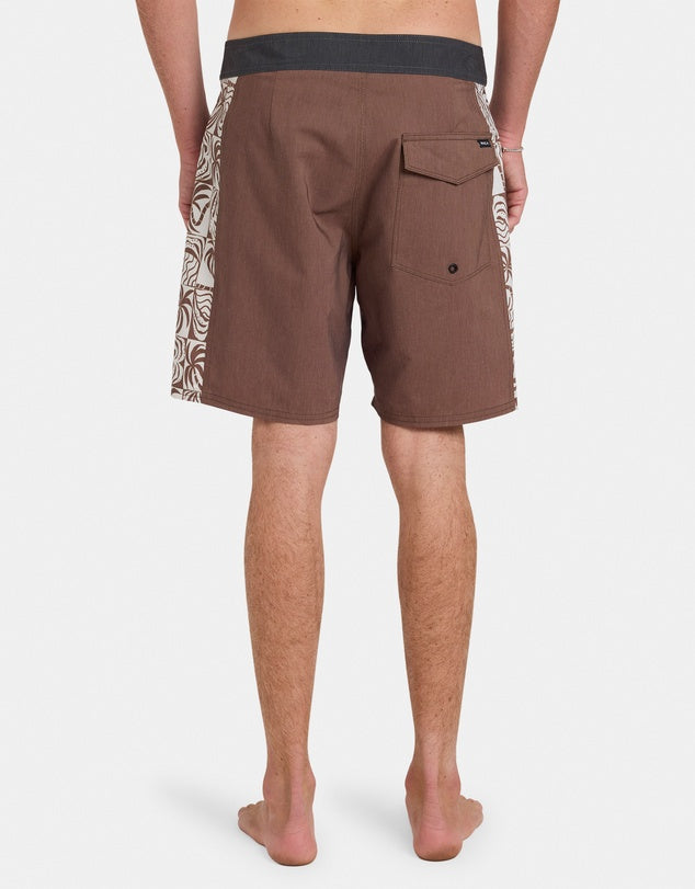 RVCA -  Exotica Trunk 17