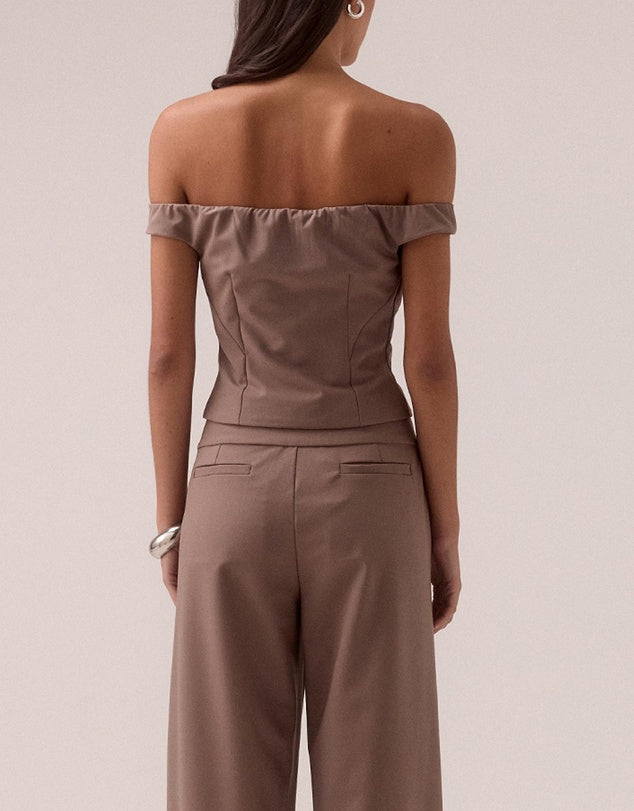 Sovere - Kennedy Pants in Taupe