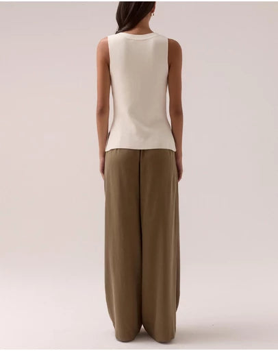 Sovere - Sentiment Knit Top in Chalk