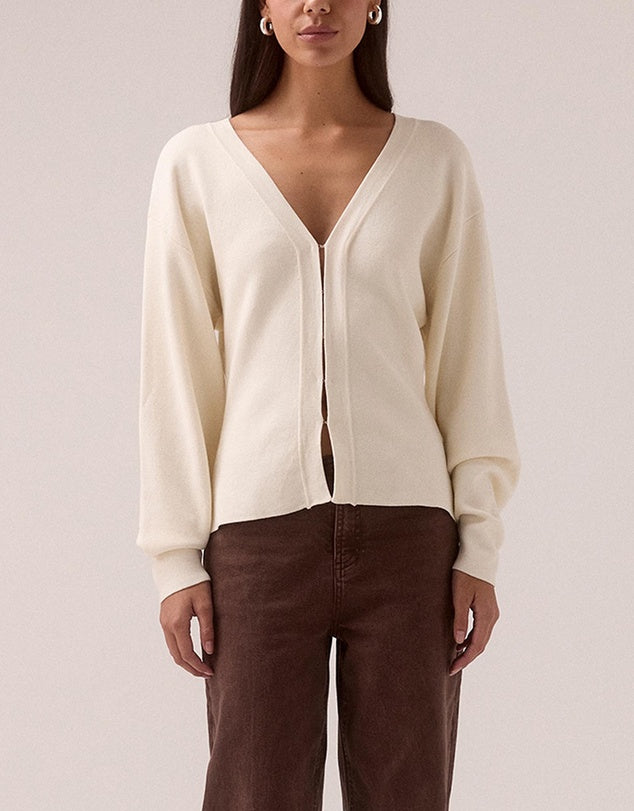 Sovere - Sentiment Knit Cardi in Chalk