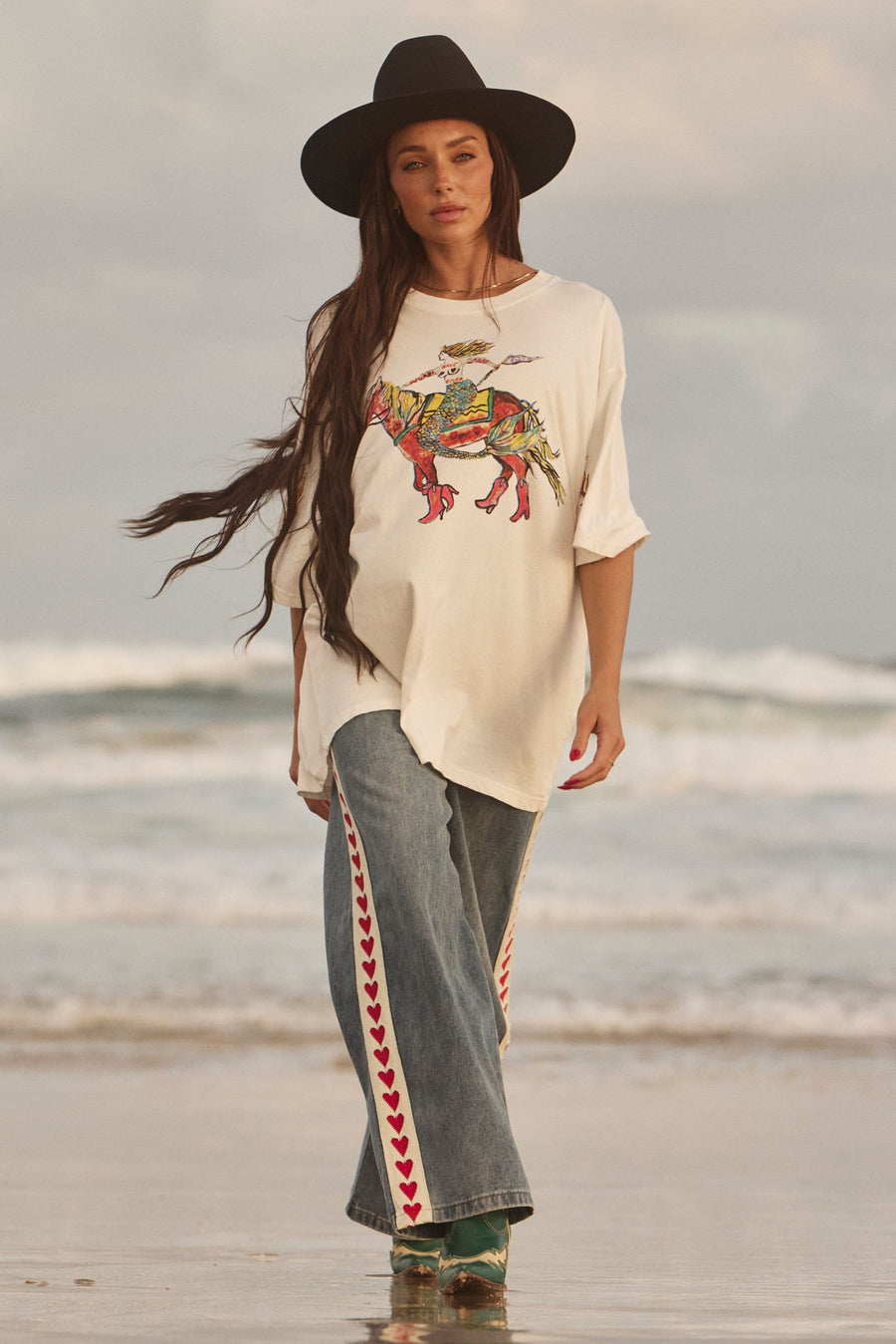 Sabbi - The Very Oversized: Words Have Power Tee in Marshmallow
