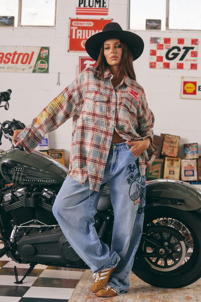 Sabbi - The Horse Power Distressed Flannel Shirt in Burgandy