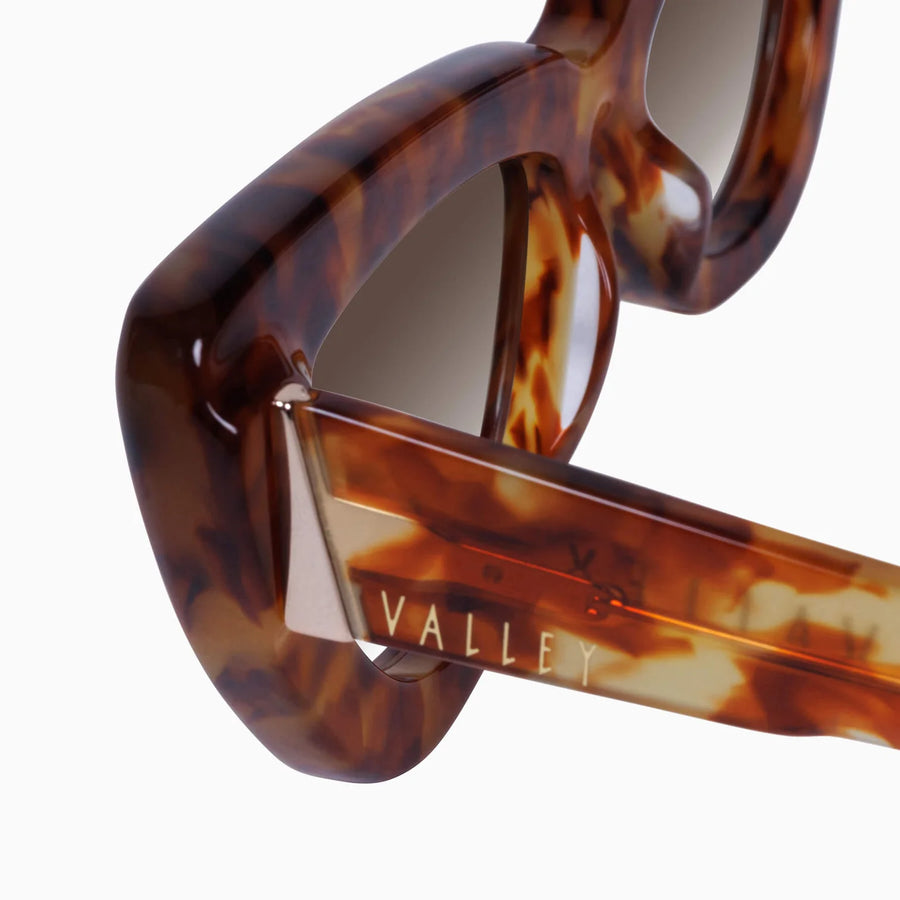 VALLEY EYEWEAR - Lafayette Maple Tort w. IGold Metal/Brown Gradient Lens