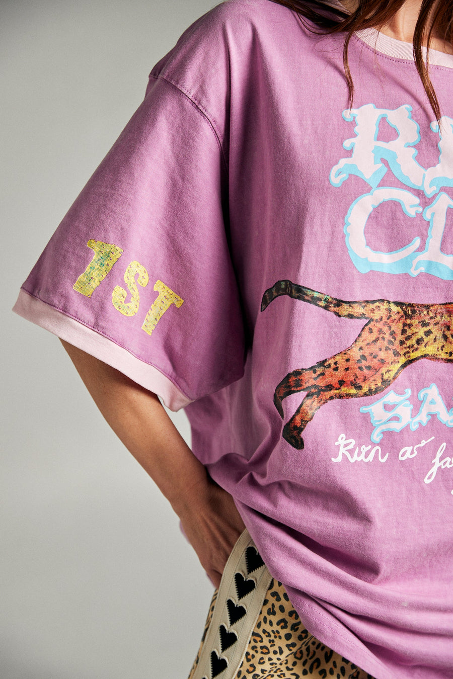 SABBI - Run Club Tee in Pink