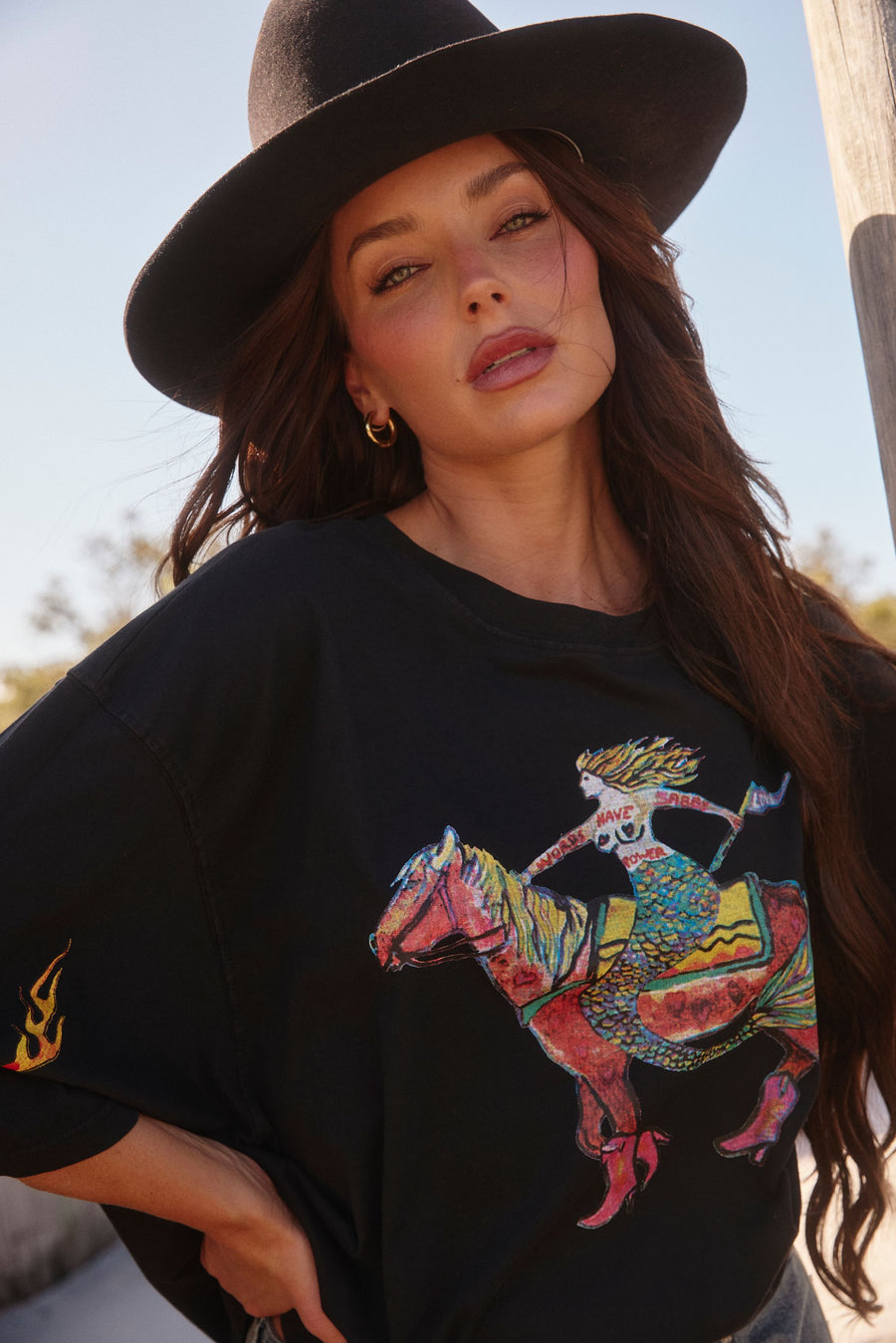Sabbi - The Very Oversized: Words Have Power Tee in Black