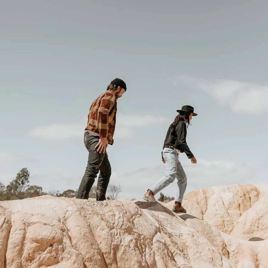 Will + Bear - Calloway Black
