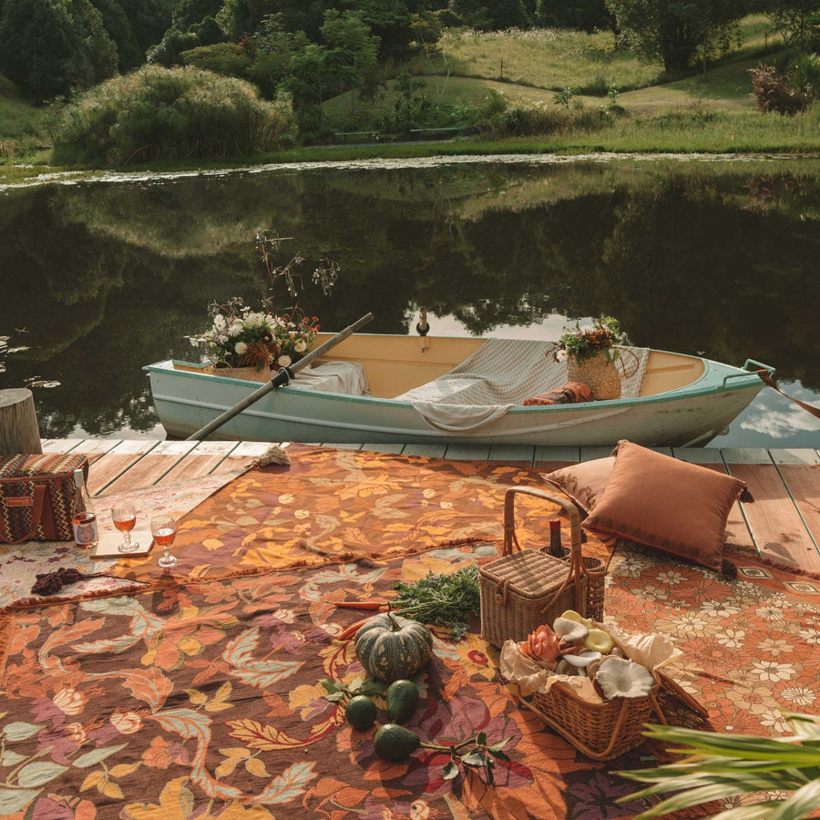 Wandering Folk - Flora Throw in Plum